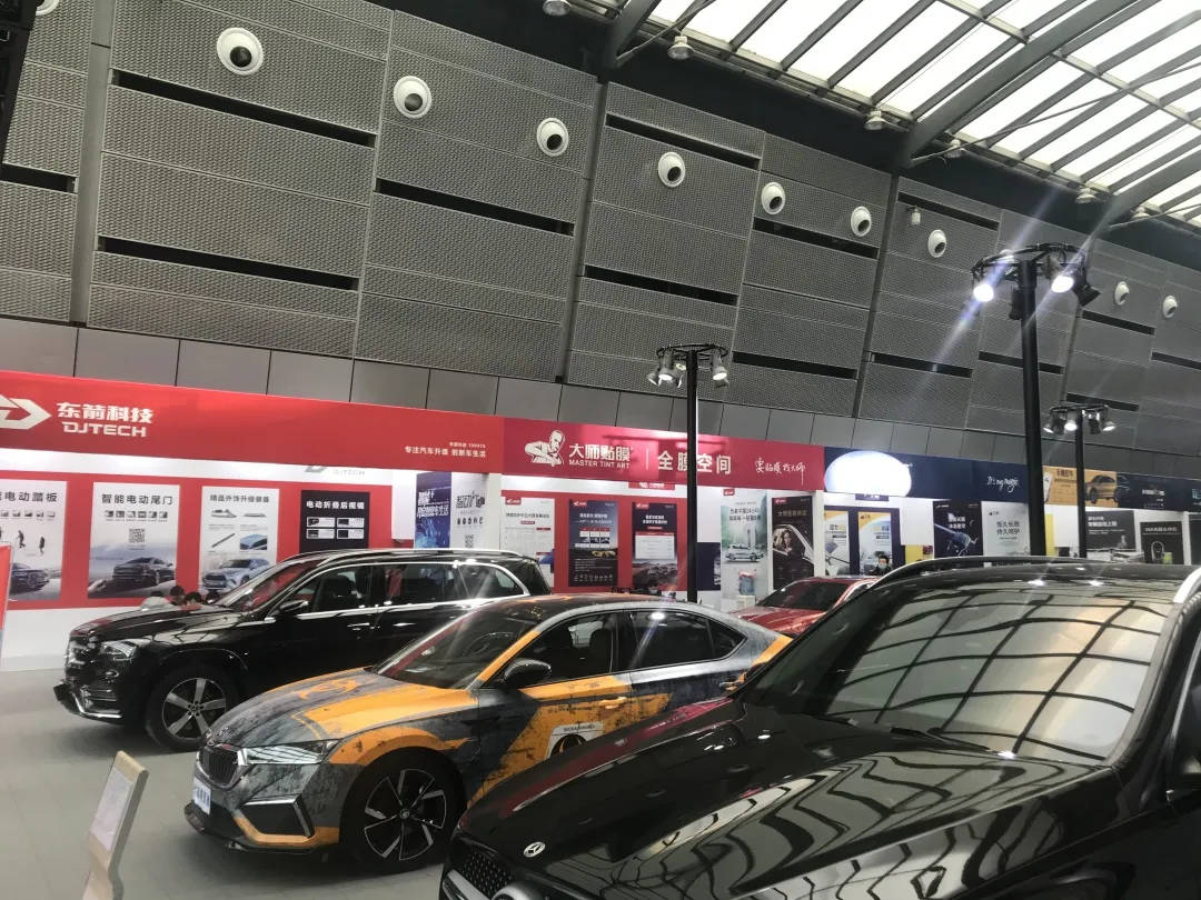 赛地聚焦：欧篮联赛前热度飙升，斯图加特更衣室发声，态度坚定，身体对抗强度拉满的简单介绍