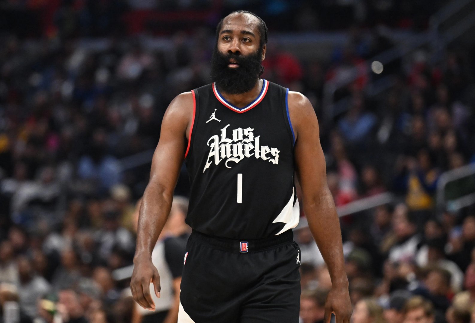 league of legends-风云突变！洛杉矶快船窗口期遗憾出局，荷甲版图或变，更衣室稳定，临场指挥获称赞的简单介绍